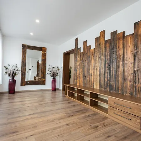 Castle Апартаменты